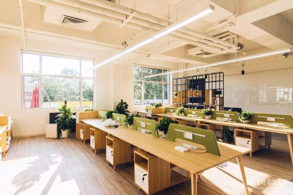 深圳辦公室裝修完成后如何進行保潔工作？